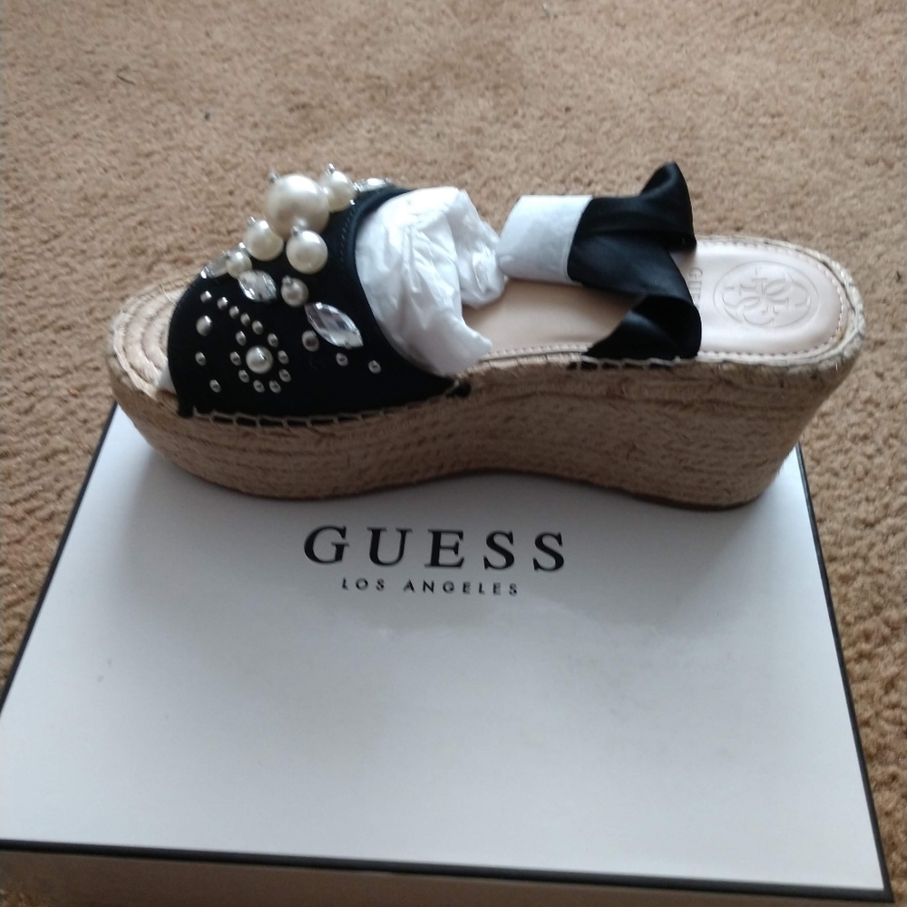 Guess Sandals